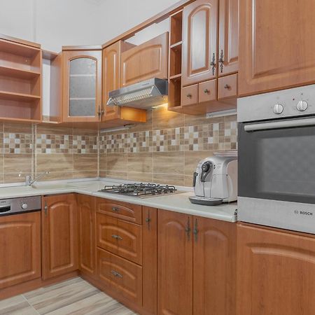 Ferienwohnung Azur Wave Oradea Exterior foto